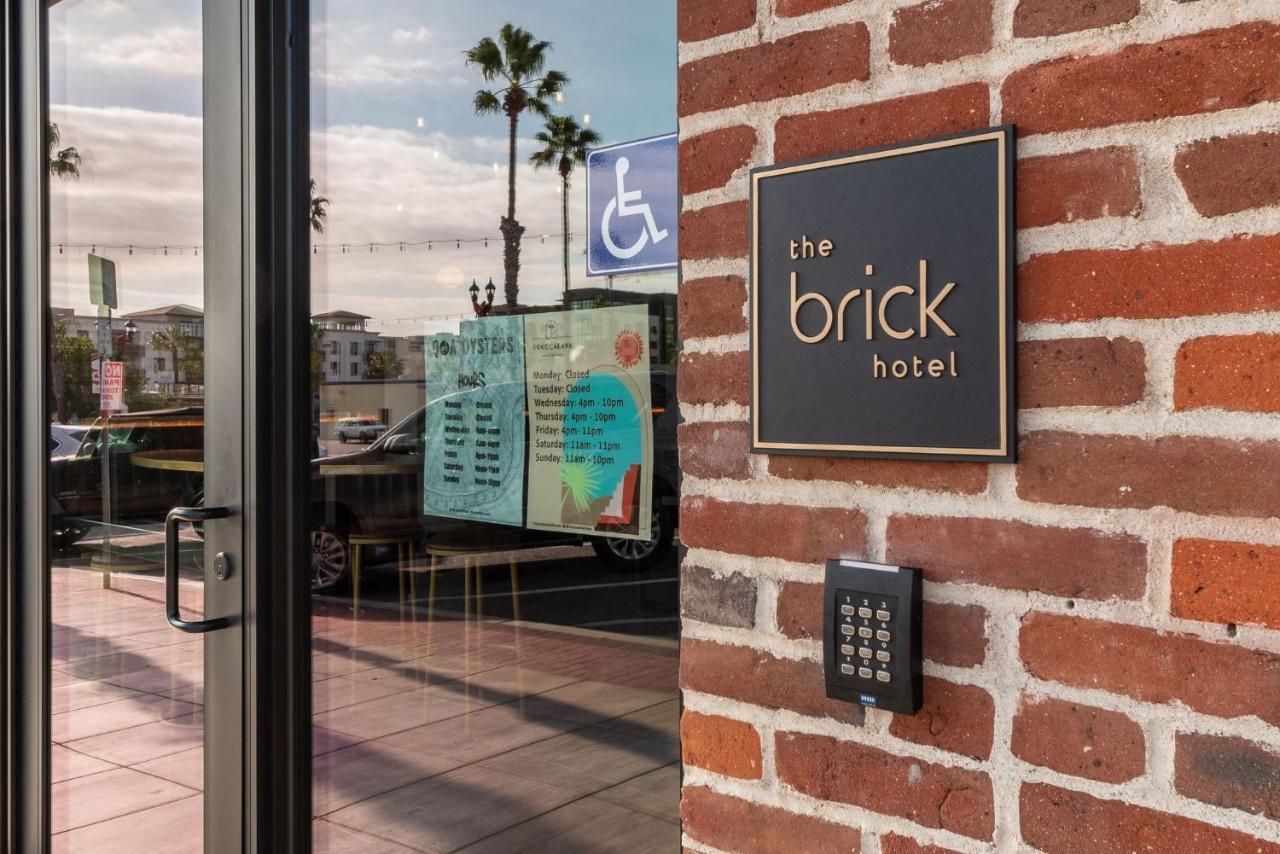 The Brick Boutique Hotel Oceanside Exterior photo