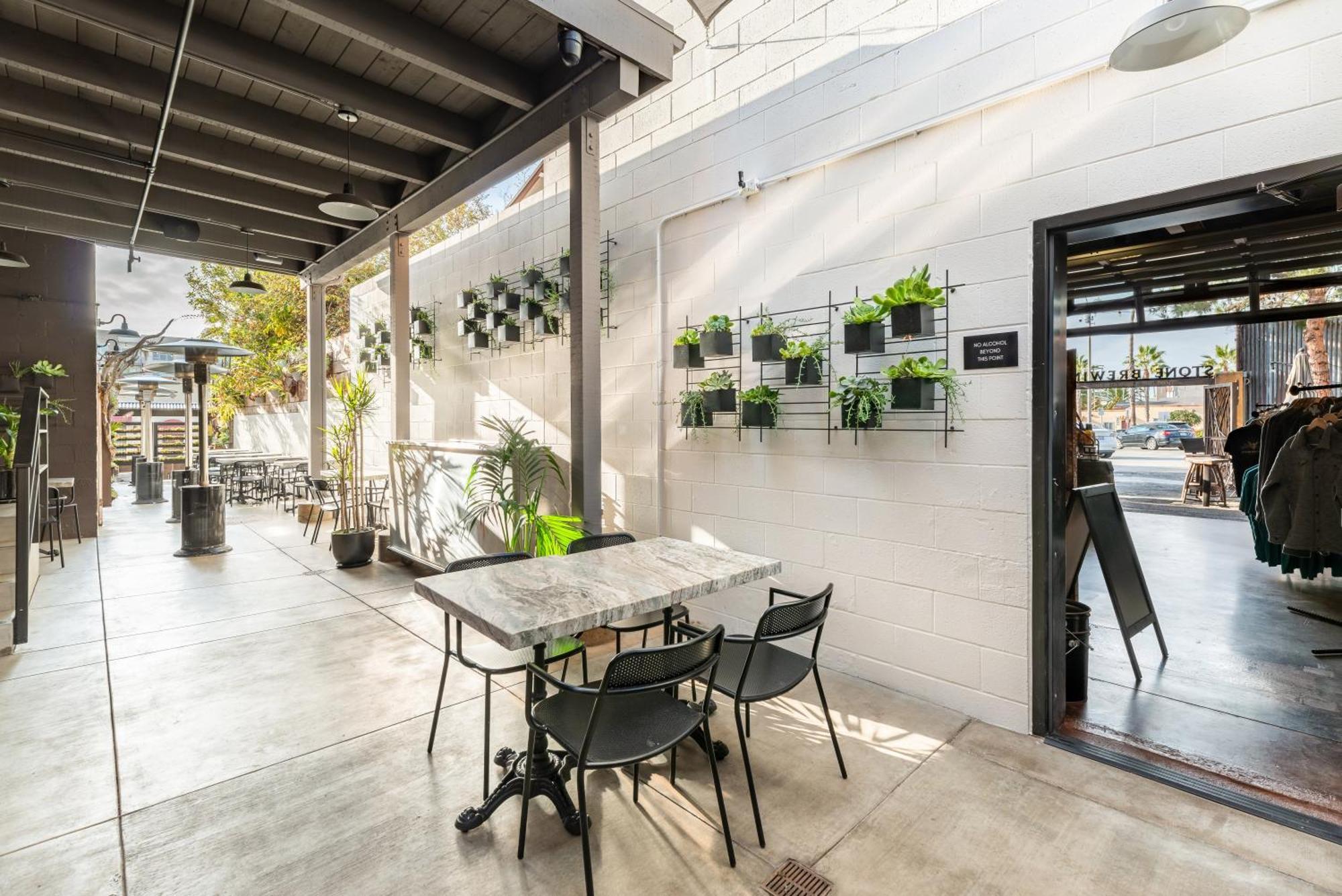 The Brick Boutique Hotel Oceanside Exterior photo